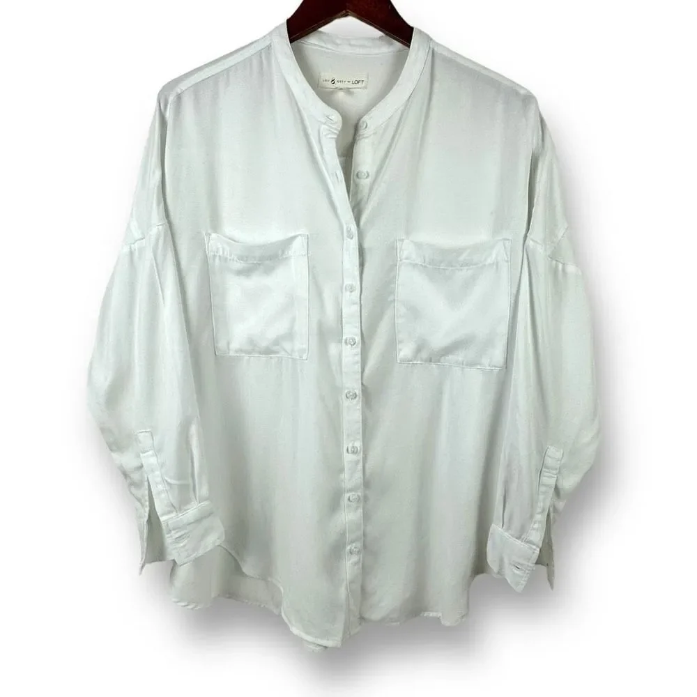 Lou & Grey Women's Size S Button Front Casual Blouse White Double Pockets Lyocel
